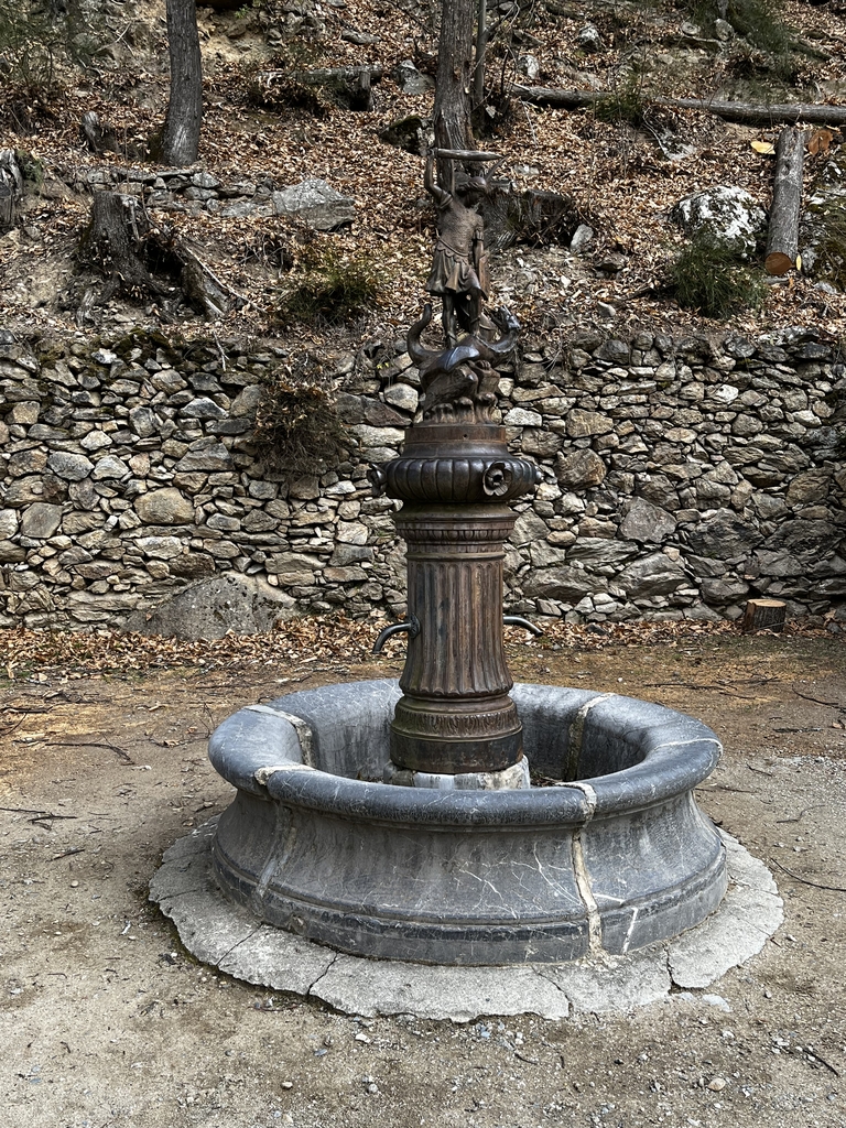 Ensemble des fontaines, sources et lavoir de la commune de Casteil