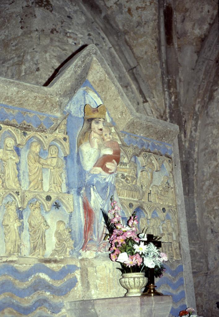 retable avec Vierge à l'Enfant et scènes de la vie de la Vierge