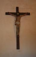 statue : Christ en croix