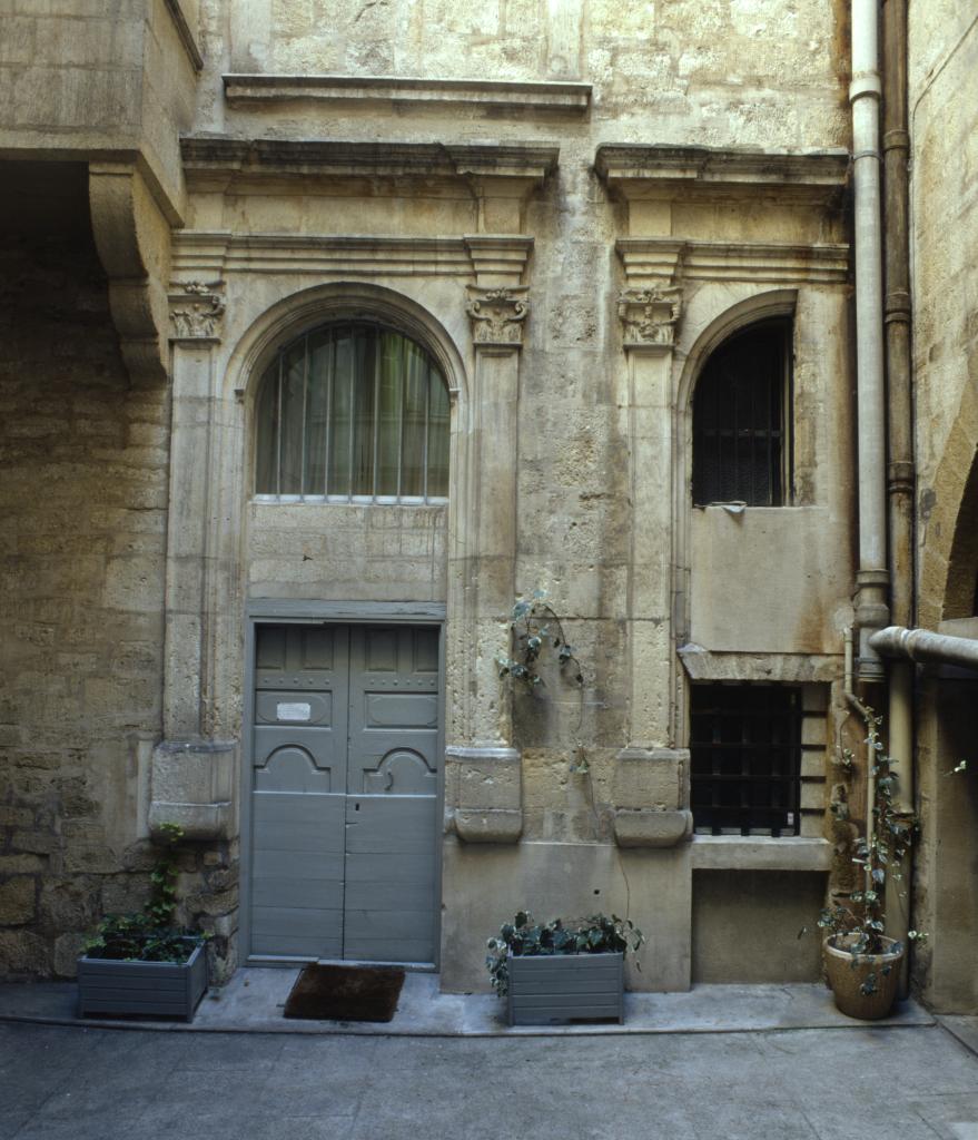 hôtel de Calvet