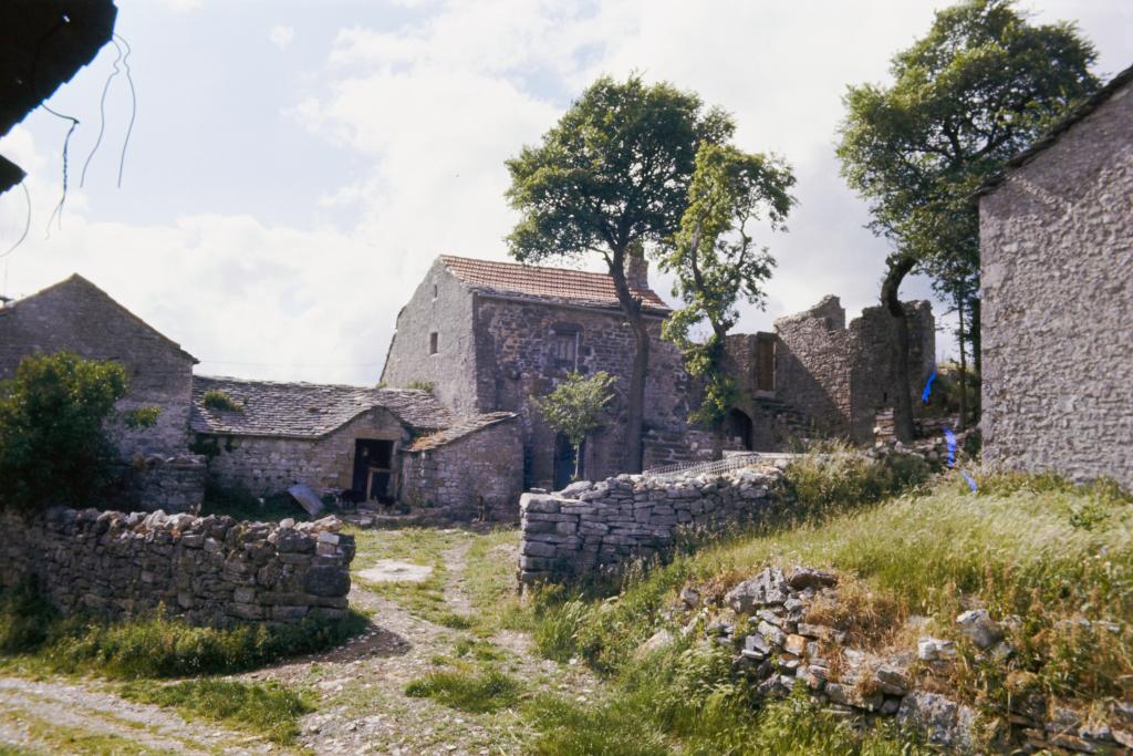 village de la Blaquière