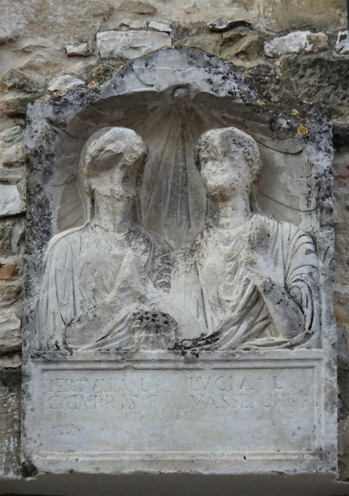 Stèle funéraire