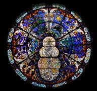 verrières de l'église abbatiale Notre-Dame