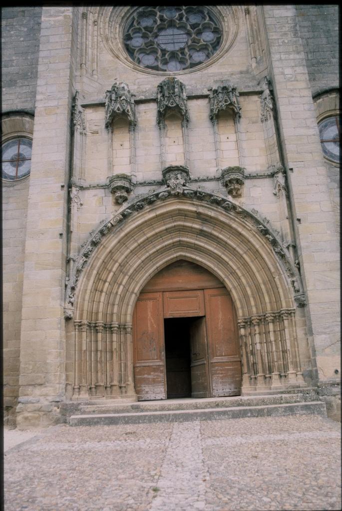 église paroissiale Notre-Dame du Puy