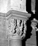 chapiteaux (10) : Vierge de la Chandeleur