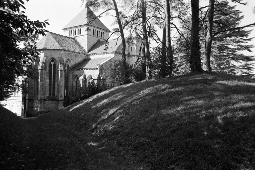 ancienne église conventuelle de cisterciens, actuellement église Notre-Dame de Loc-Dieu