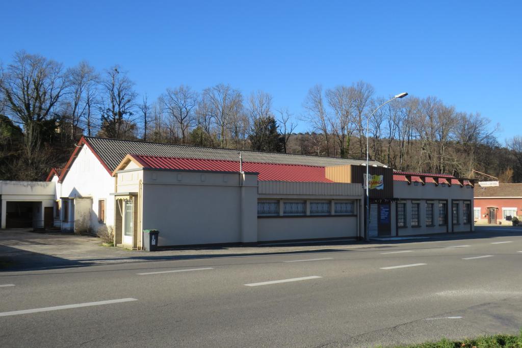 Tissage de laine Couquet Gendre et cie, aujourd'hui magasin de commerce de tissus
