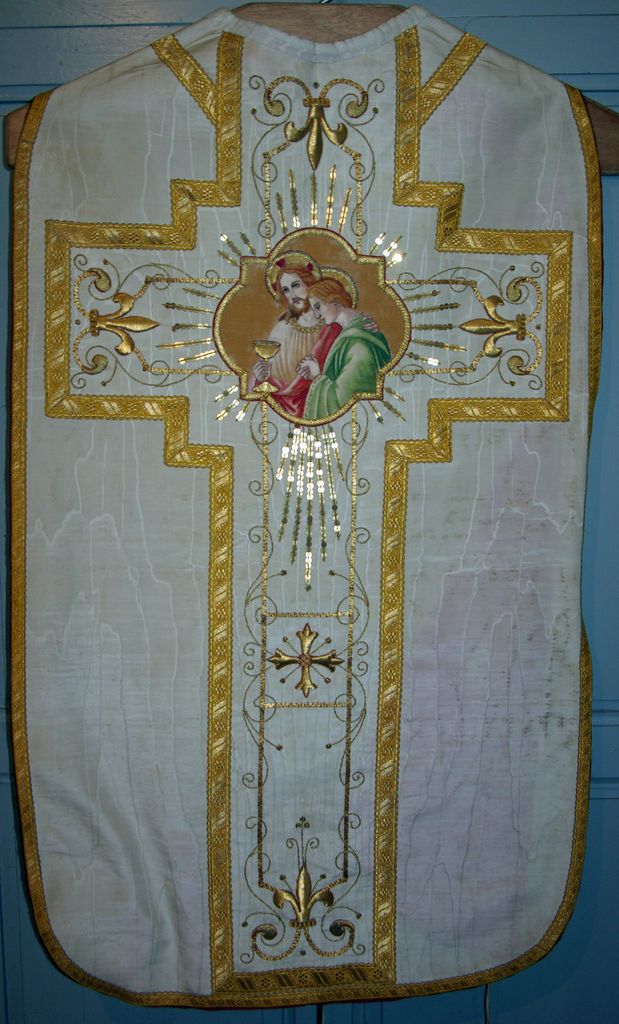 sommaire des textiles de l'église de Saint-Clément