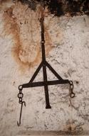 porte-crémaillère triangulaire et sa crémaillère à anneaux