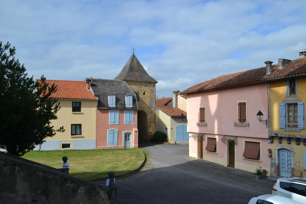 Porte de ville (ancienne)