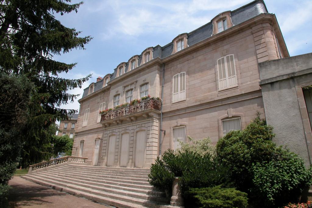 banque Villa, puis hôtel de ville